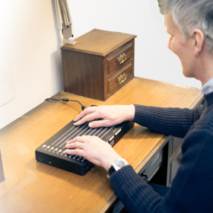 Canute Braille E-Reader - Image 3
